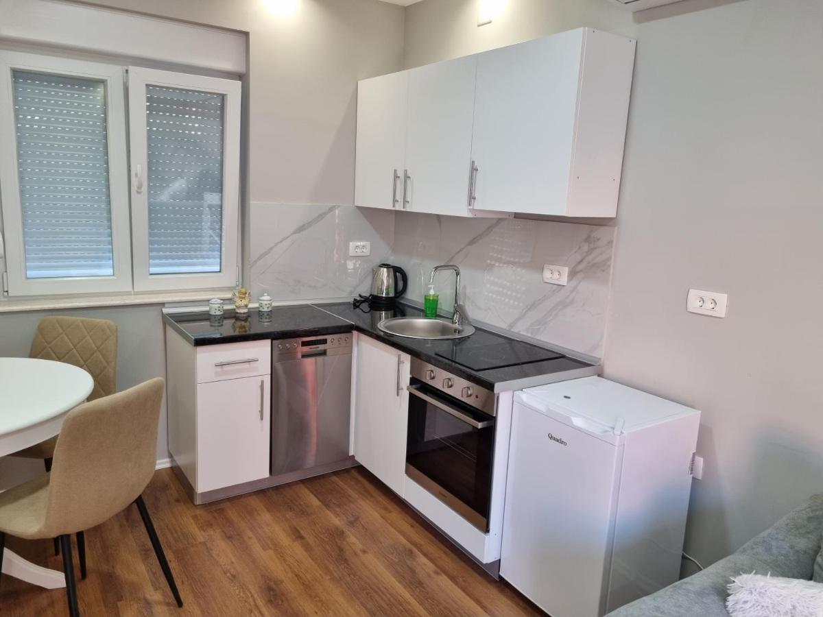 Centre Apartment *